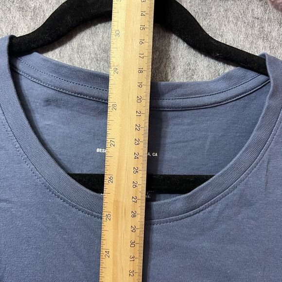 Hurley T Shirts Large Mens Blue‎ White Short Sleeve Bundle Of 2 Graphic Tees - Picture 4 of 9